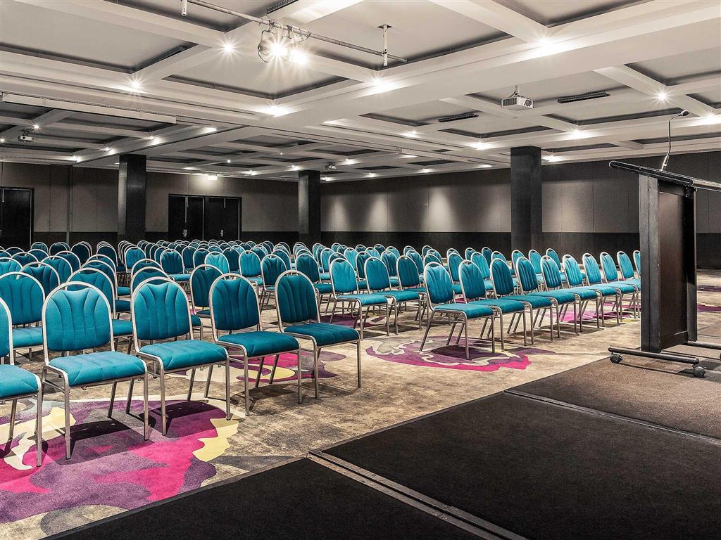 Voco Brisbane City Centre By Ihg Экстерьер фото